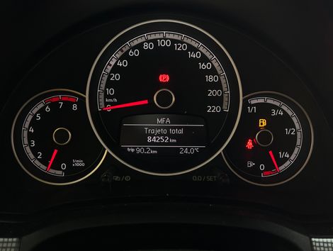 VolksWagen up! cross 1.0 TSI Total Flex 12V 5p