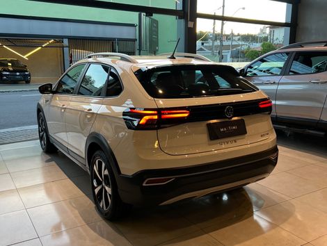 VolksWagen Nivus Highline 1.0 200 TSI Flex Aut.