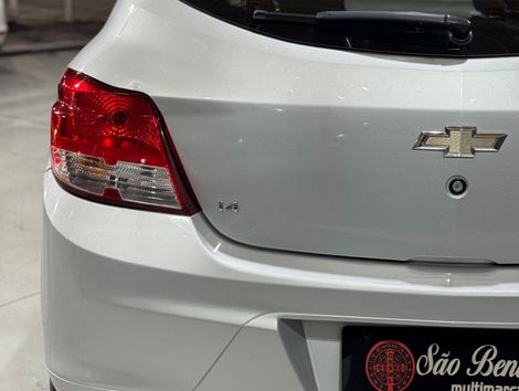 CHEVROLET 1.4 MPFI LT 8V FLEX 4P MANUAL