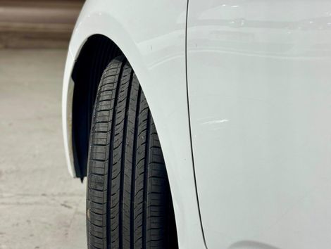 HYUNDAI 1.6 COMFORT PLUS 16V FLEX 4P AUTOMÁTICO