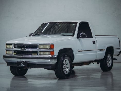 Chevrolet Silverado DLX 4.2 Diesel