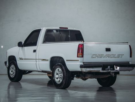 Chevrolet Silverado DLX 4.2 Diesel
