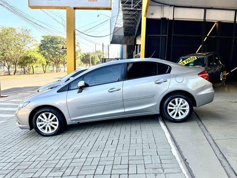 Honda Civic Sedan LXR 2.0 Flexone 16V Aut. 4p