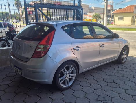 Hyundai i30 2.0 16V 145cv 5p Mec.