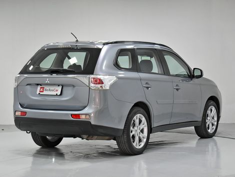 Mitsubishi OUTLANDER 2.0 16V 160cv Aut.