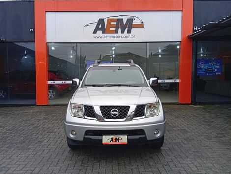 Nissan Frontier LE CD 4x4 2.5 TB Diesel Aut.