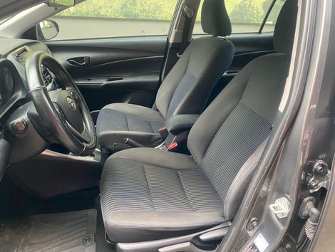 Toyota YARIS XL Live Sedan 1.5 Flex 16V 4p Aut.