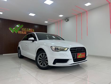 Audi A3 Sedan 1.4/ Attra. 16V TB FSI S-tronic