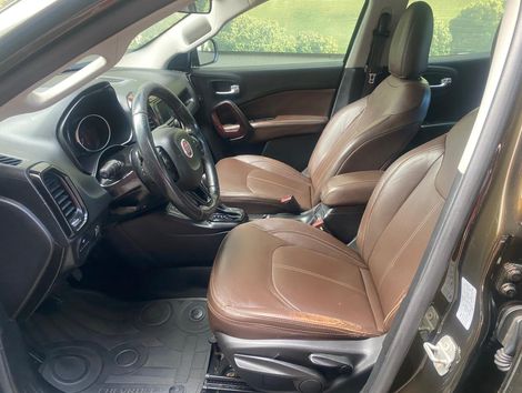 Fiat Toro Freedom 1.8 16V Flex Aut.