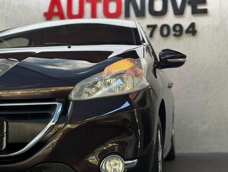 Peugeot 208 Active/Active Pack 1.5 Flex 8V 5p