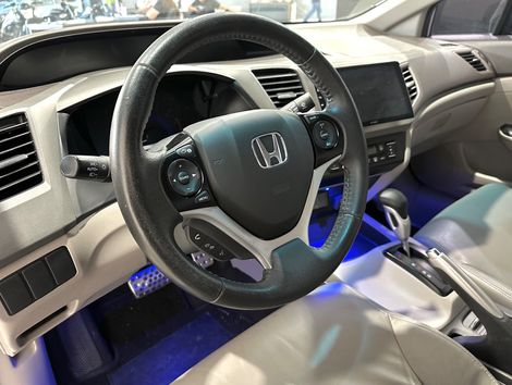 Honda Civic Sedan LXR 2.0 Flexone 16V Aut. 4p