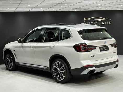 BMW X3 XDRIVE 30e X-Line Turbo Híbrido Aut.