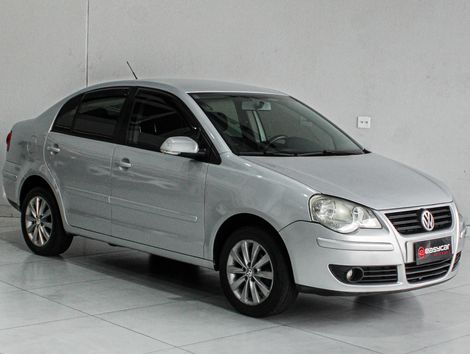 VolksWagen Polo Sedan 1.6 Mi Total Flex 8V 4p