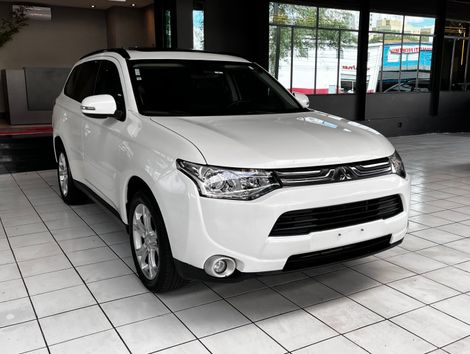 Mitsubishi OUTLANDER 2.0 16V 160cv Aut.