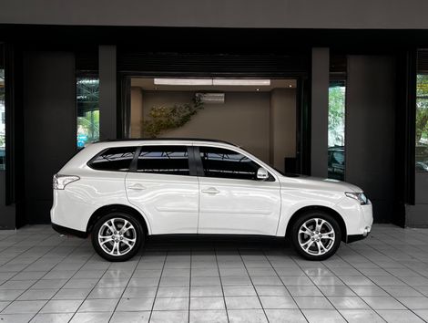 Mitsubishi OUTLANDER 2.0 16V 160cv Aut.