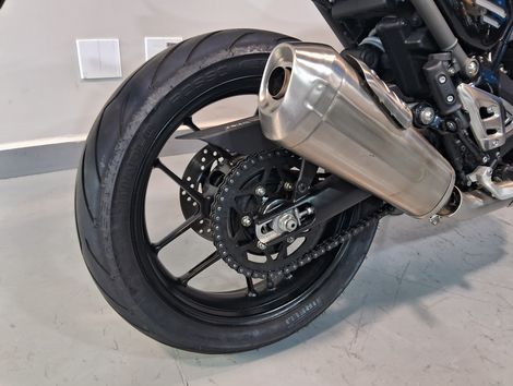 TRIUMPH SPEED 400
