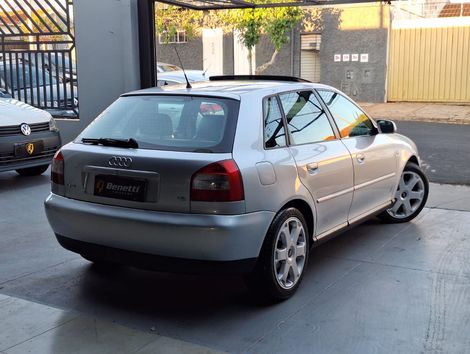 Audi A3 1.8 5p Mec.