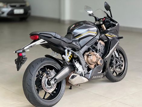 HONDA CBR 650 R