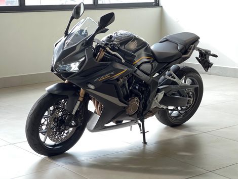 HONDA CBR 650 R