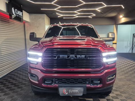 RAM 3500 LARAMIE 6.7 TB CD 4x4 Diesel