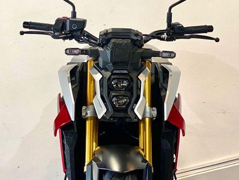 SUZUKI GSX-S 1000