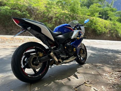 HONDA CBR 600 F