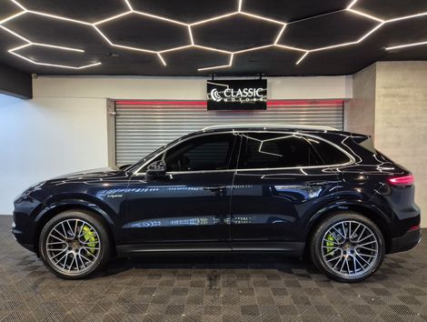 Porsche Cayenne E-Hybrid 3.0 V6 462cv