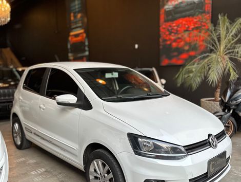VolksWagen Fox Connect 1.6 Flex 8V 5p