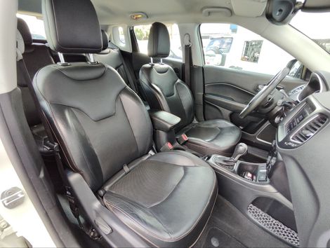 Jeep COMPASS LONGITUDE 2.0 4x2 Flex 16V Aut.