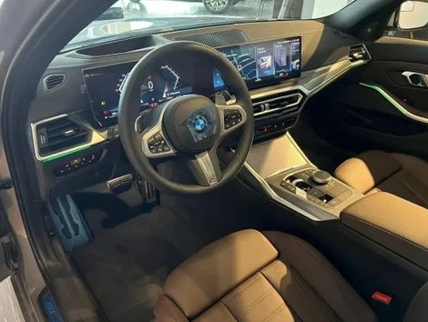 BMW 320iA 2.0 TB M Sport A.Flex/M.Sport 4p