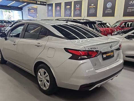 Nissan VERSA Sense 1.6 16V Flex Aut.