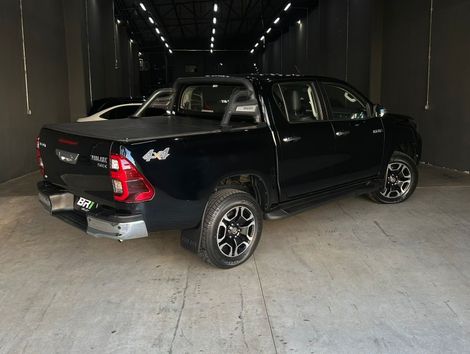 Toyota Hilux CD SRX 4x4 2.8 TDI 16V Diesel Aut.