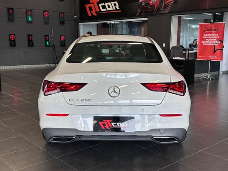 Mercedes CLA-250 2.0 16V TB Aut.