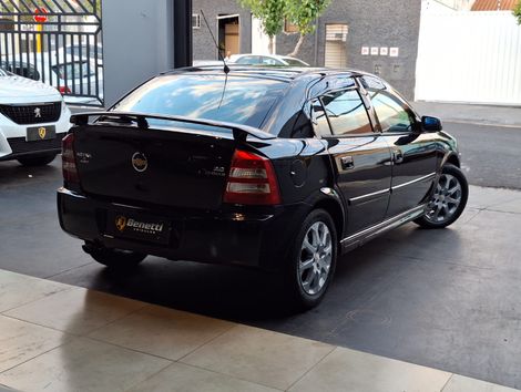 Chevrolet Astra Advantage 2.0 MPFI 8V FlexPower 5p
