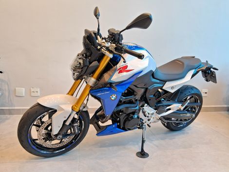 BMW F 900 R Sport 