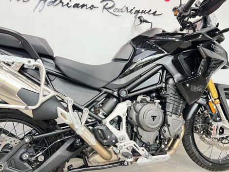 TRIUMPH TIGER 1200 RALLY BLACK EDITION