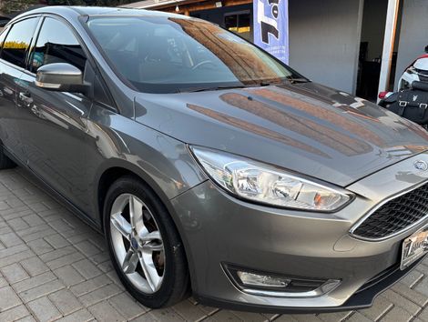 Ford Focus 2.0 16V/SE/SE Plus Flex 5p Aut.