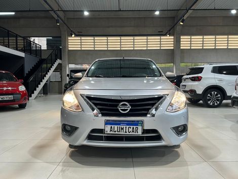 Nissan VERSA SV 1.6 16V FlexStart 4p Aut.