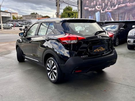 Nissan KICKS SV 1.6 16V FlexStar 5p Aut.