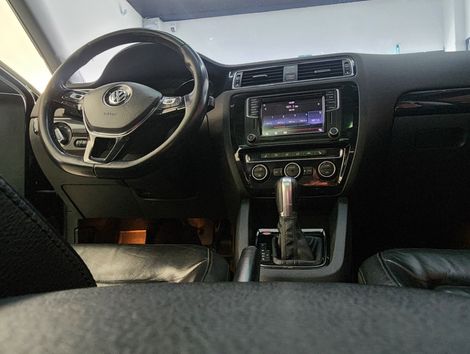 VolksWagen JETTA Highline 2.0 TSI 16V 4p Tiptronic