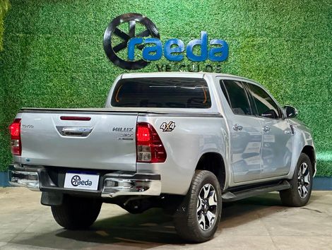Toyota Hilux CD SRX 4x4 2.8 TDI 16V Diesel Aut.