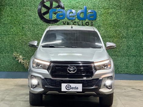 Toyota Hilux CD SRX 4x4 2.8 TDI 16V Diesel Aut.
