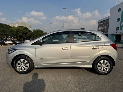 Chevrolet ONIX HATCH LT 1.0 8V FlexPower 5p Mec.