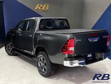 Toyota Hilux CD SR 4x4 2.8 TDI Diesel Aut.