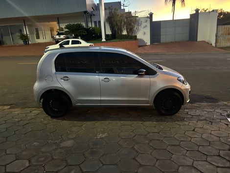 VolksWagen up! move 1.0 TSI Total Flex 12V 5p
