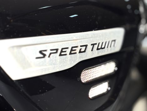 TRIUMPH Speed Twin 1200cc