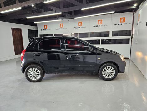 Toyota ETIOS XLS 1.5 Flex 16V 5p Mec.