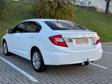 Honda Civic Sedan LXR 2.0 Flexone 16V Aut. 4p