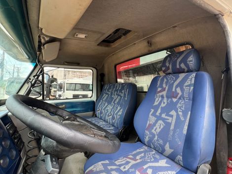 VOLKSWAGEN 17-180 Worker 2p (diesel)
