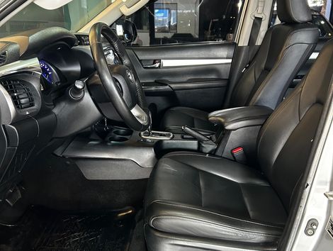 Toyota Hilux CD SRX 4x4 2.8 TDI 16V Diesel Aut.